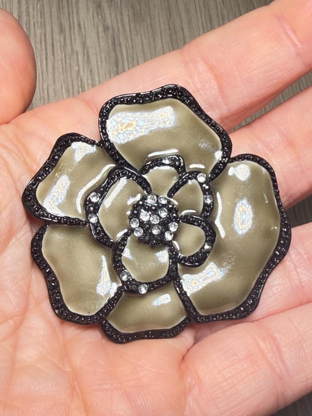 Flower Vintage Glossy Enamel Brooch Black Cream 3D Floral Pin 2”